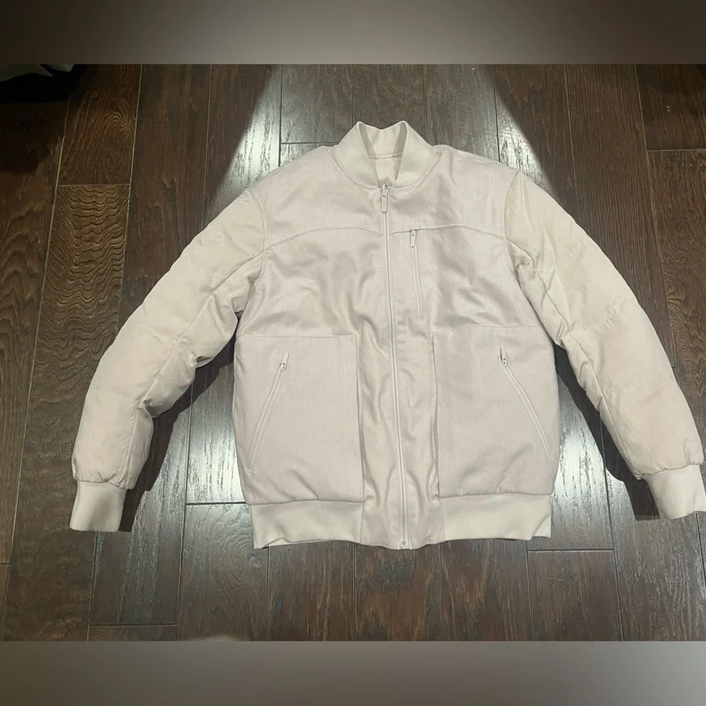 Lululemon Roam Far Reversible Wool Bomber Puff Down Jacket Porcelain Pink Size 6